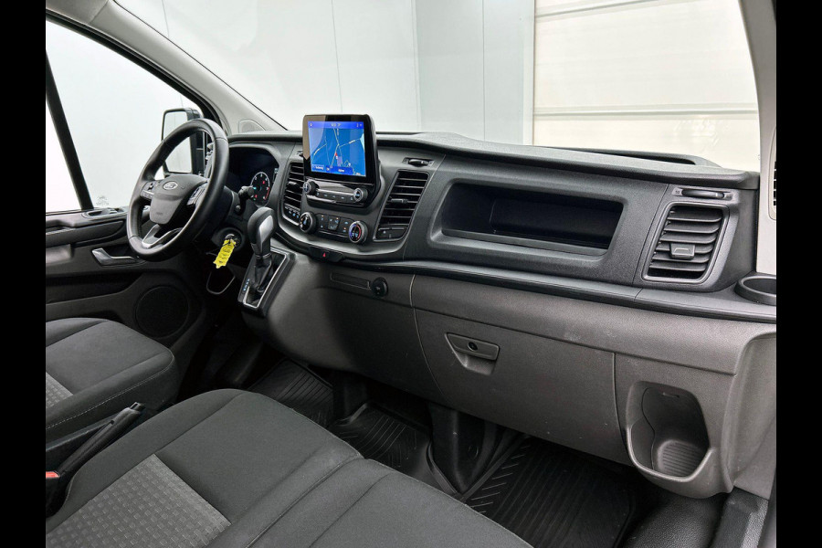 Ford Transit Custom 130pk Automaat L2H1 Trend Navigatie Camera Apple Carplay Trekhaak Cruise control Airco