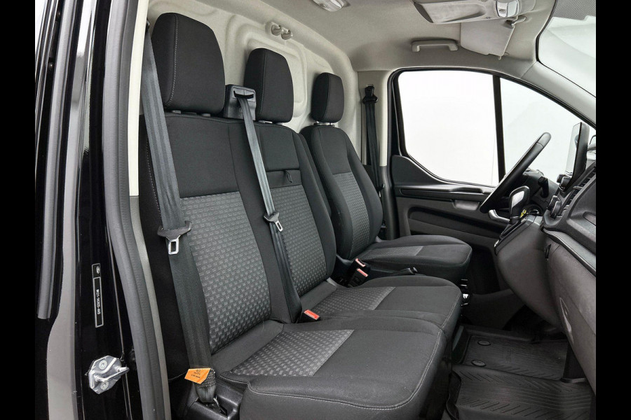 Ford Transit Custom 130pk Automaat L2H1 Trend Navigatie Camera Apple Carplay Trekhaak Cruise control Airco