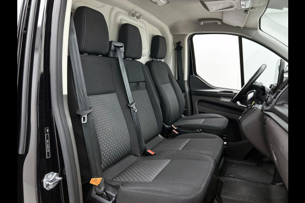 Ford Transit Custom 130pk Automaat L2H1 Trend Navigatie Camera Apple Carplay Trekhaak Cruise control Airco