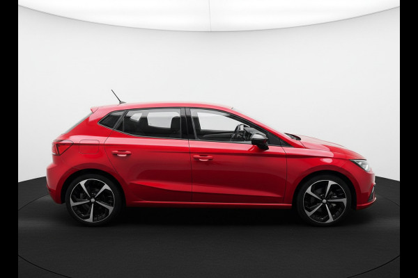 Seat Ibiza TSI 116PK DSG FR-SPORT CAMERA/CARPLAY/STOELVERWARMING