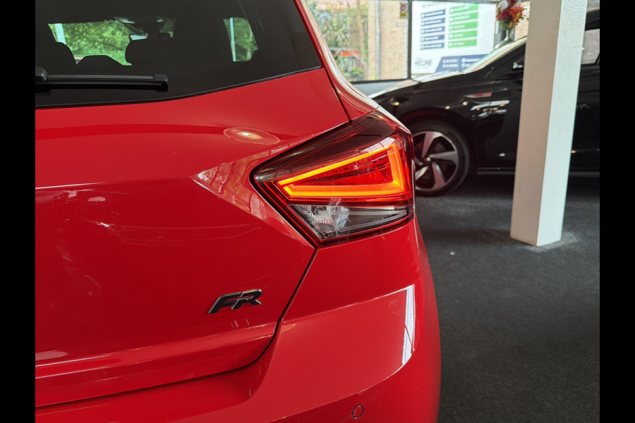 Seat Ibiza TSI 116PK DSG FR-SPORT CAMERA/CARPLAY/STOELVERWARMING