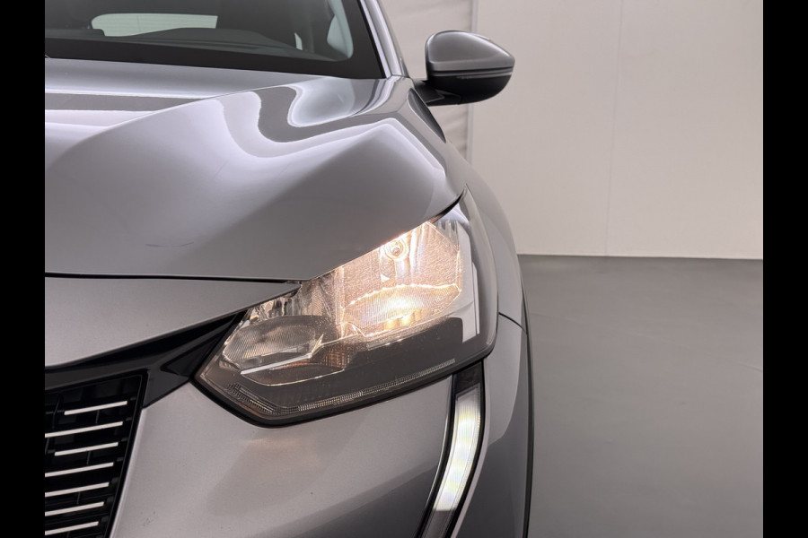 Peugeot e-208 EV 5Drs Automaat Apple Carplay Android Auto Navi* Ecc Cruise Control Active 50kWh Isofix Led Regen-Lichtsensor Keyless Dealeronderhouden