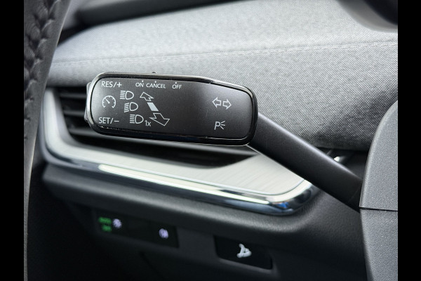 Škoda ENYAQ iV 180PK SOH 91% 3-Zone Ecc Camera Navi Ecc Stoel+Stuurverwarming Android Auto Apple Carplay 60 P-Assist Cruise Control Privacy Glas Lmv 20" Isofix Lane Assist Keyless advanced 1e Eigenaar Origineel Nederlandse Auto