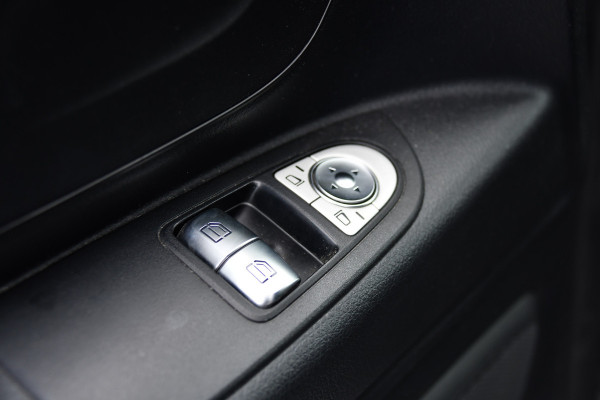 Mercedes-Benz Vito 111 CDI L2 Edition Camera, Cruise, Airco, 115pk, Multimedia, NAVI, Uniek!