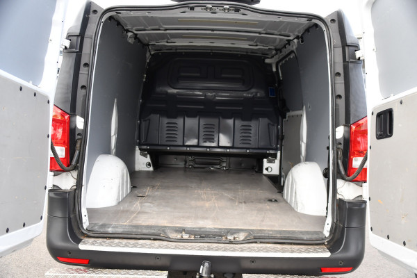 Mercedes-Benz Vito 111 CDI L2 Edition Camera, Cruise, Airco, 115pk, Multimedia, NAVI, Uniek!