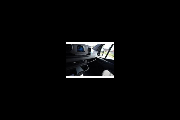Mercedes-Benz Sprinter 317 1.9 CDI L2H2 PB Edition Camera, Cruise, Carplay, Multimedia, Automaat, Geveerde stoel, 190pk, Trekhaak, Uniek!