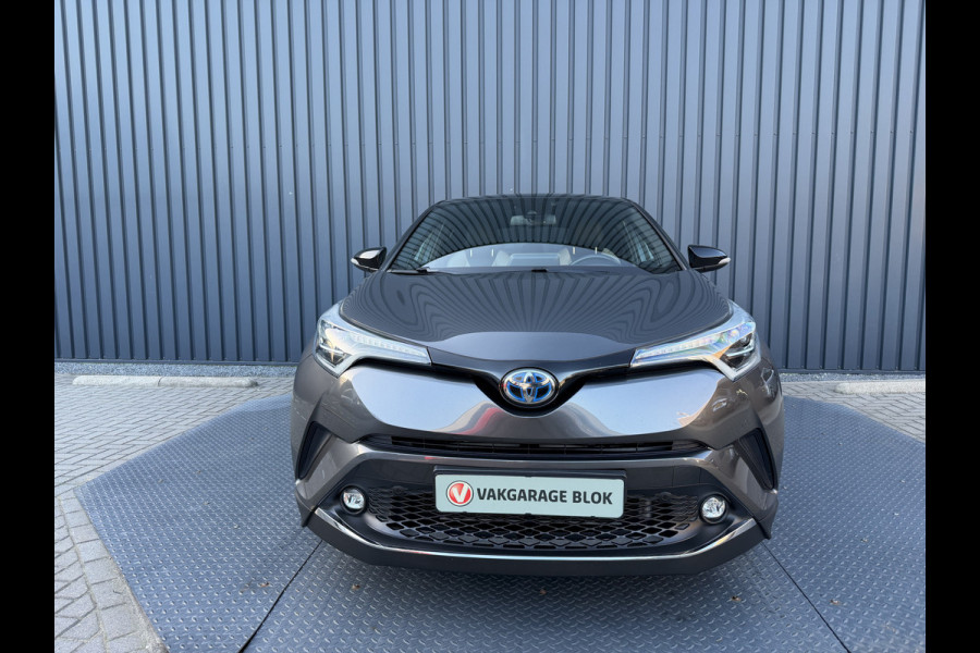 Toyota C-HR 1.8 Hybrid Executive Ultimate / Bi tone | Creme Leer | JBL | LED | Allseason banden | Rijklaar!!