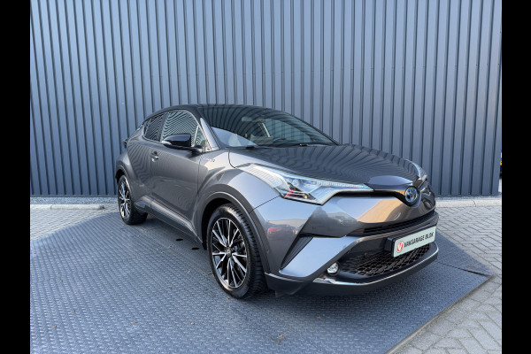 Toyota C-HR 1.8 Hybrid Executive Ultimate / Bi tone | Creme Leer | JBL | LED | Allseason banden | Rijklaar!!