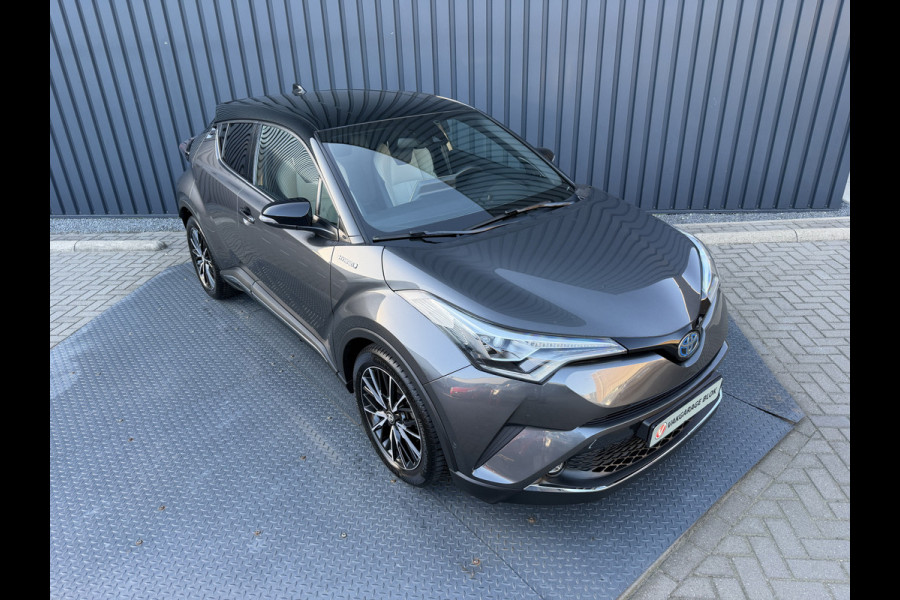 Toyota C-HR 1.8 Hybrid Executive Ultimate / Bi tone | Creme Leer | JBL | LED | Allseason banden | Rijklaar!!