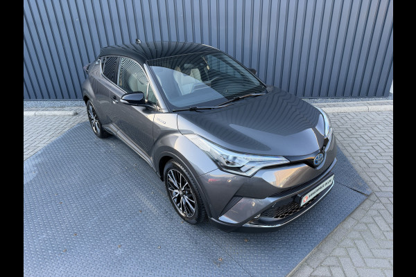 Toyota C-HR 1.8 Hybrid Executive Ultimate / Bi tone | Creme Leer | JBL | LED | Allseason banden | Rijklaar!!