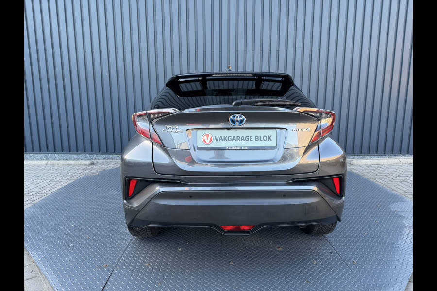 Toyota C-HR 1.8 Hybrid Executive Ultimate / Bi tone | Creme Leer | JBL | LED | Allseason banden | Rijklaar!!