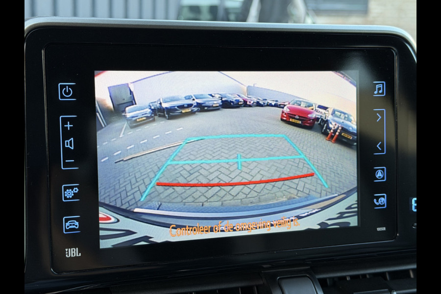 Toyota C-HR 1.8 Hybrid Executive Ultimate / Bi tone | Creme Leer | JBL | LED | Allseason banden | Rijklaar!!