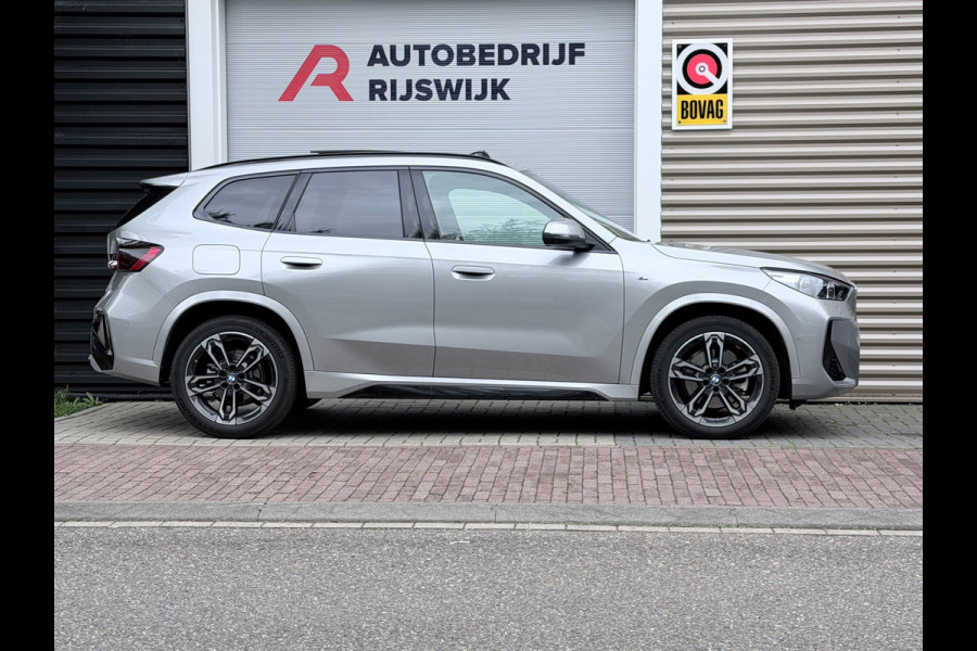 BMW X1 SDrive20i M Sport Pano/H&K/360/ACC