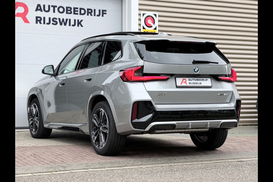 BMW X1 SDrive20i M Sport Pano/H&K/360/ACC