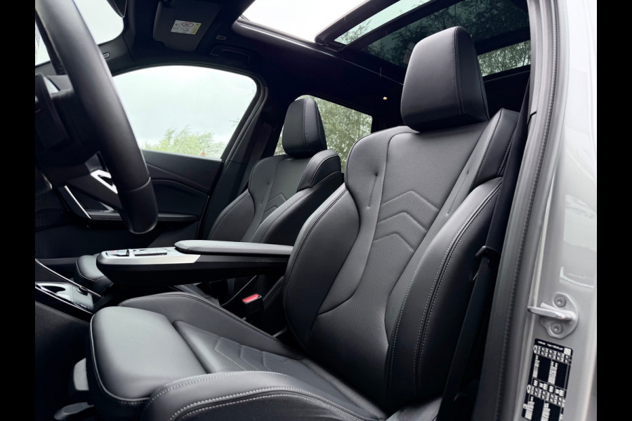BMW X1 SDrive20i M Sport Pano/H&K/360/ACC