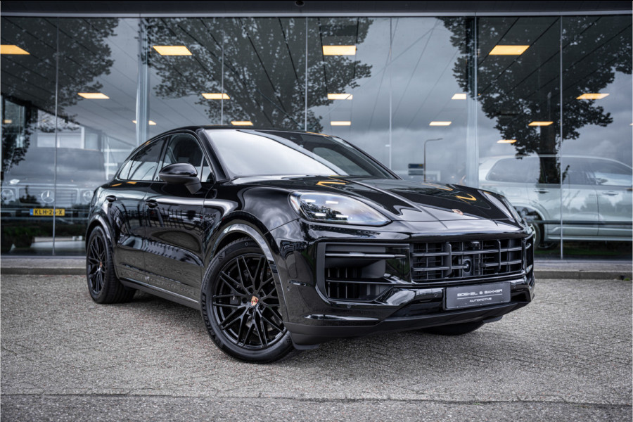 Porsche Cayenne Coupé 3.0 E-Hybrid ** Sport Design ** Luchtvering ** 18-weg ** HUD ** BOSE ** Sportuitlaat ** Sport Chrono ** Matrix ** Achterasbesturing ** Panodak
