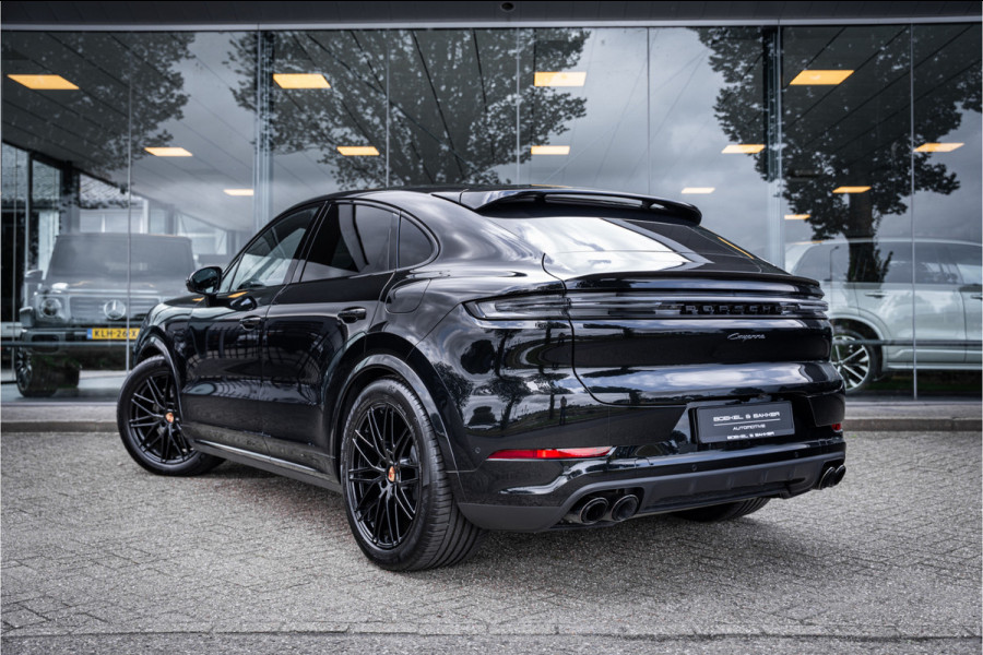 Porsche Cayenne Coupé 3.0 E-Hybrid ** Sport Design ** Luchtvering ** 18-weg ** HUD ** BOSE ** Sportuitlaat ** Sport Chrono ** Matrix ** Achterasbesturing ** Panodak