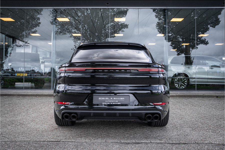 Porsche Cayenne Coupé 3.0 E-Hybrid ** Sport Design ** Luchtvering ** 18-weg ** HUD ** BOSE ** Sportuitlaat ** Sport Chrono ** Matrix ** Achterasbesturing ** Panodak