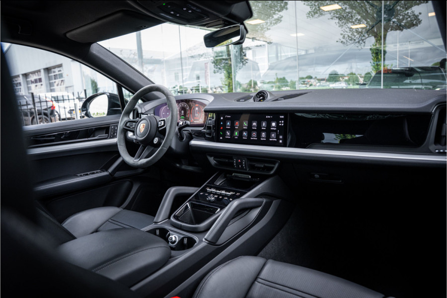 Porsche Cayenne Coupé 3.0 E-Hybrid ** Sport Design ** Luchtvering ** 18-weg ** HUD ** BOSE ** Sportuitlaat ** Sport Chrono ** Matrix ** Achterasbesturing ** Panodak