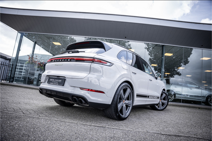 Porsche Cayenne 3.0 S E-Hybrid (519pk) ** Panodak ** Sport Design ** InnoDrive ** Trekhaak ** HUD ** PDLS+ ** 4-wielsturing ** BOSE ** Surround View ** Alcantara Hemel