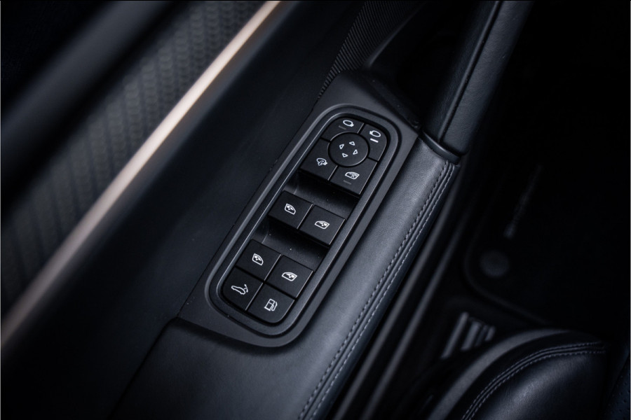 Porsche Cayenne 3.0 S E-Hybrid (519pk) ** Panodak ** Sport Design ** InnoDrive ** Trekhaak ** HUD ** PDLS+ ** 4-wielsturing ** BOSE ** Surround View ** Alcantara Hemel