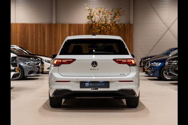 Volkswagen Golf 1.0 eTSI DSG Life Business, Apple Carplay, Android Auto, ACC, Ambiënte Light, Camera, PDC, Volledig onderhouden