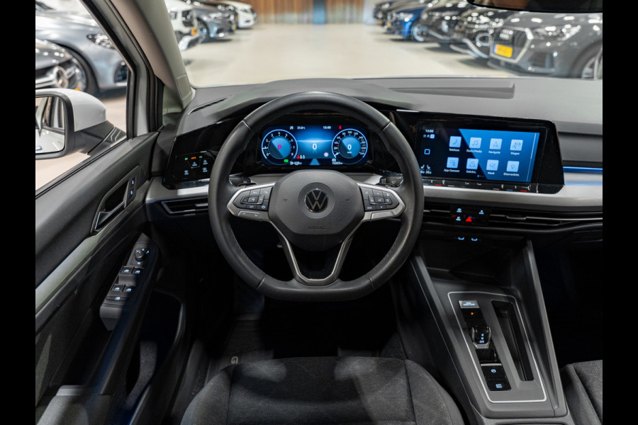 Volkswagen Golf 1.0 eTSI DSG Life Business, Apple Carplay, Android Auto, ACC, Ambiënte Light, Camera, PDC, Volledig onderhouden