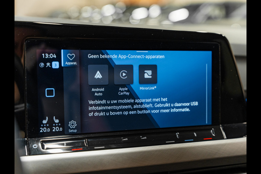 Volkswagen Golf 1.0 eTSI DSG Life Business, Apple Carplay, Android Auto, ACC, Ambiënte Light, Camera, PDC, Volledig onderhouden