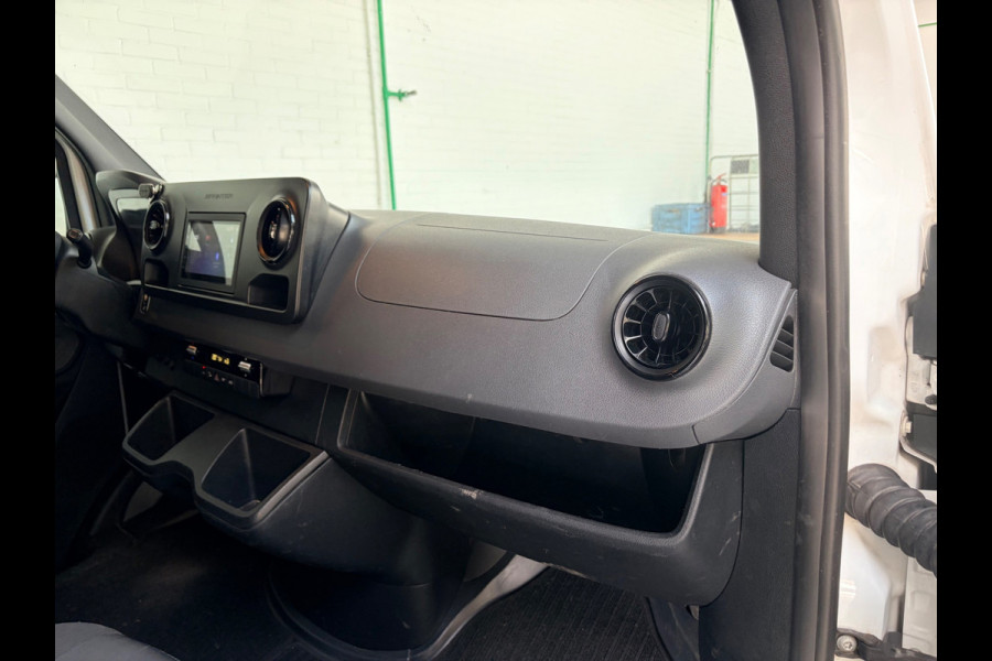 Mercedes-Benz Sprinter AUTOMAAT 314 2.2 CDI 140pk euro6 L2H2, Airco, CruiseControl, Trekhaak ZEER NETTE BUS RIJD GOED!