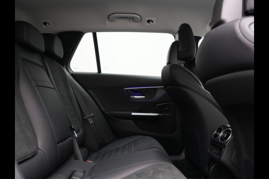 Mercedes-Benz C-Klasse Estate 300 e AMG Line PHEV 313pk Dealer O.H | Trekhaak Af Fabriek | Adaptive Cruise | Camera | Digital Light | Alcantara Sportstoelen Memory & Verwarmd | Keyless | Sfeerverlichting | Apple Carplay | Blis | DAB | 18"L.M | Plug In Hybrid