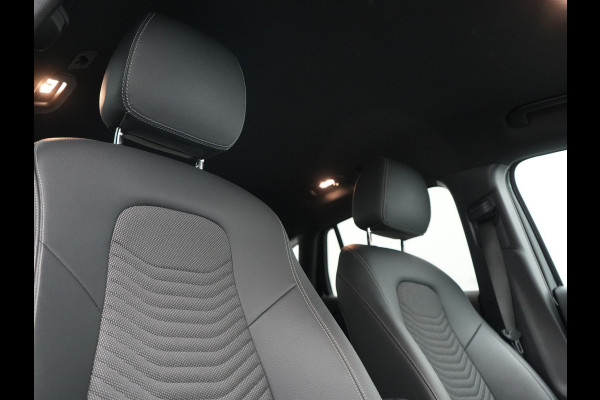 Mercedes-Benz EQA 250 Luxury Line 67 kWh 190pk Dealer O.H | Adaptive Cruise | MBUX Widescreen Navi |  Camera | Apple Carplay | Sportstoelen Verwarmd | Blis | Sfeerverlichting | DAB |  Navigatie | Virtual | 18"L.M