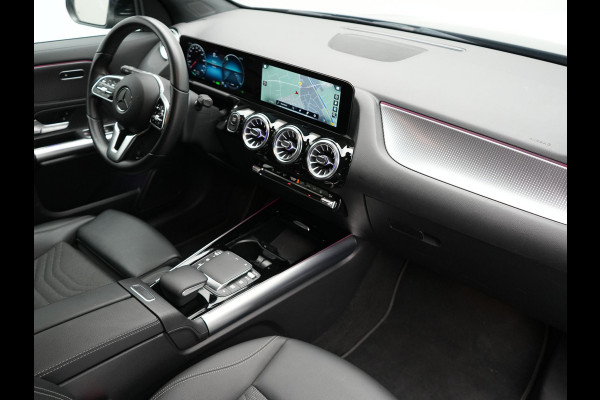 Mercedes-Benz EQA 250 Luxury Line 67 kWh 190pk Dealer O.H | Adaptive Cruise | MBUX Widescreen Navi |  Camera | Apple Carplay | Sportstoelen Verwarmd | Blis | Sfeerverlichting | DAB |  Navigatie | Virtual | 18"L.M
