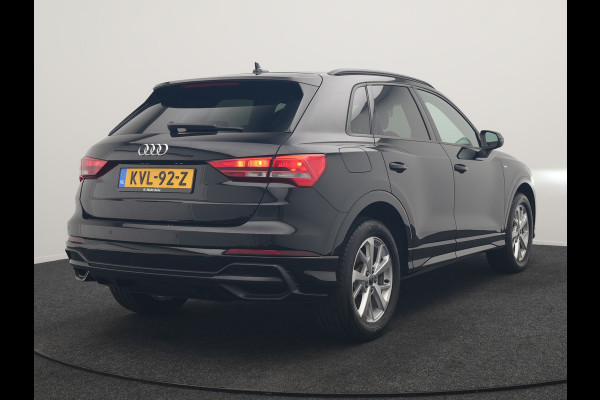 Audi Q3 45 TFSI e 2X S Line PHEV 245pk | Trekhaak Af Fabriek | Adaptive Cruise | Sportstoelen Verwarmd | Apple Carplay | Blis | DAB | Navigatie | Virtual | 18"L.M | Plug In Hybrid