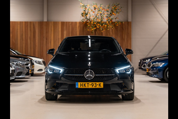 Mercedes-Benz CLA-Klasse 250 e Luxury Line, AMG 18" Velg, Voll Led, Night Pakket, Wide Screen, Ambiënte Light, Leder, PDC