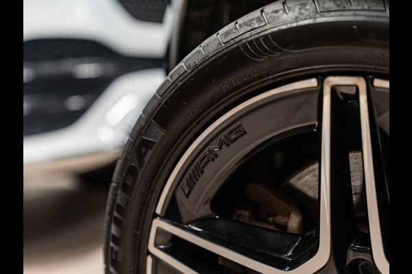Mercedes-Benz CLA-Klasse 250 e Luxury Line, AMG 18" Velg, Voll Led, Night Pakket, Wide Screen, Ambiënte Light, Leder, PDC