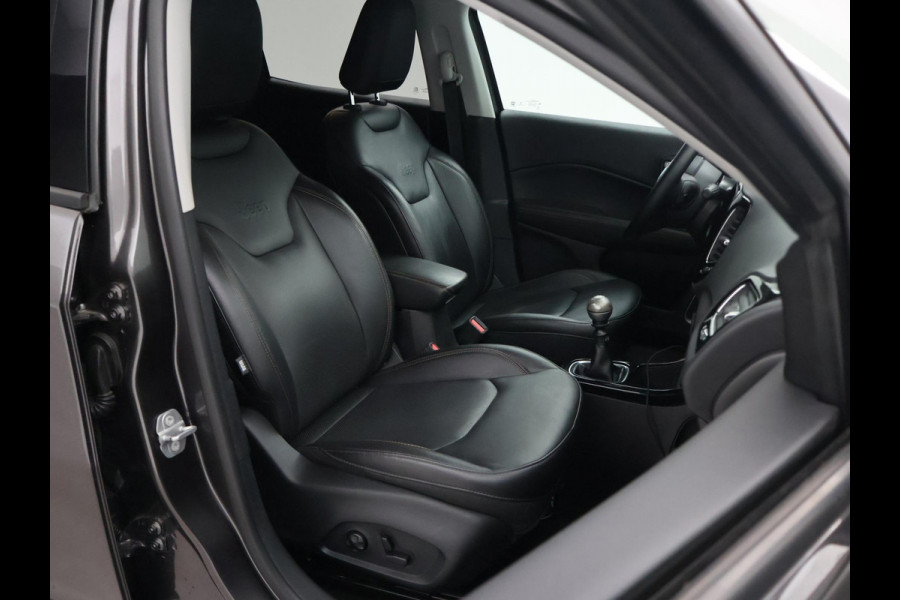 Jeep Compass 1.4 140 PK MULTIAIR OPENING EDITION + CAMERA | BEATS AUDIO | APPLE CARPLAY | STUURVERWARMING