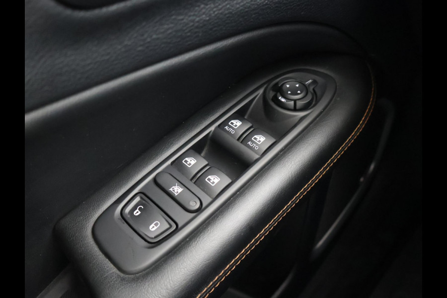 Jeep Compass 1.4 140 PK MULTIAIR OPENING EDITION + CAMERA | BEATS AUDIO | APPLE CARPLAY | STUURVERWARMING