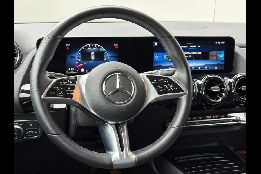 Mercedes-Benz B-Klasse 180 Automaat Mild-Hybrid Business Navigatie/Camera/Stoel-stuurverwarming