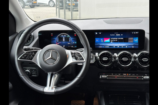 Mercedes-Benz B-Klasse 180 Automaat Mild-Hybrid Business Navigatie/Camera/Stoel-stuurverwarming