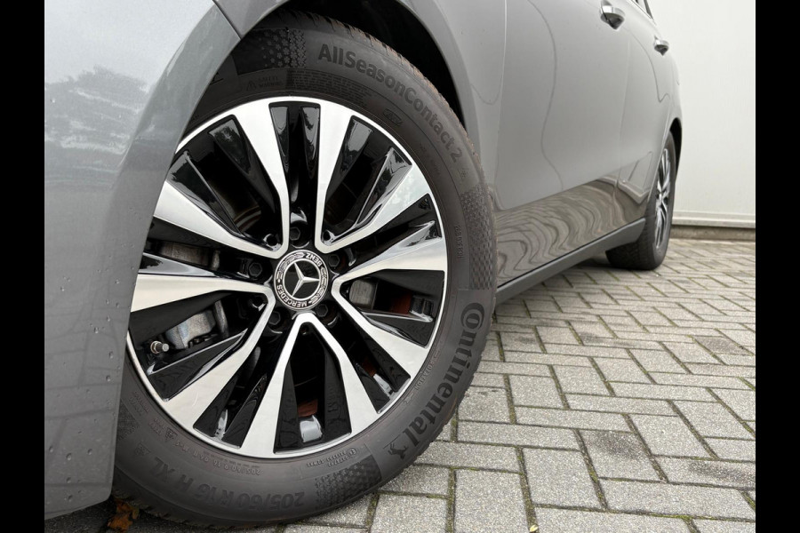 Mercedes-Benz B-Klasse 180 Automaat Mild-Hybrid Business Navigatie/Camera/Stoel-stuurverwarming