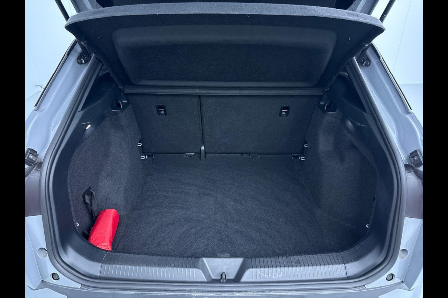 Volkswagen ID.4 Life 77 kWh 204 pk | Navigatie | Warmtepomp | Stoel- en stuurverwarming |