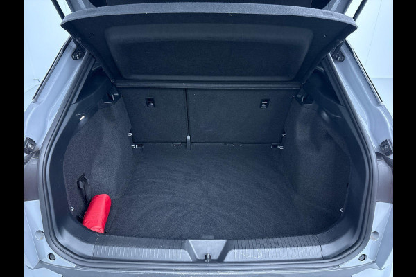 Volkswagen ID.4 Life 77 kWh 204 pk | Navigatie | Warmtepomp | Stoel- en stuurverwarming |
