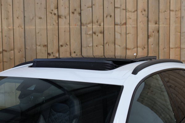 Audi Q8 55 TFSI e Quattro S-Line *Pano*RS-Stoelen*B&O*Soft-Close*360 Camera*