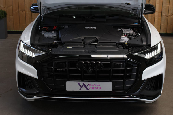 Audi Q8 55 TFSI e Quattro S-Line *Pano*RS-Stoelen*B&O*Soft-Close*360 Camera*