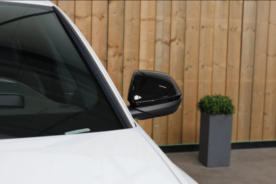 Audi Q8 55 TFSI e Quattro S-Line *Pano*RS-Stoelen*B&O*Soft-Close*360 Camera*