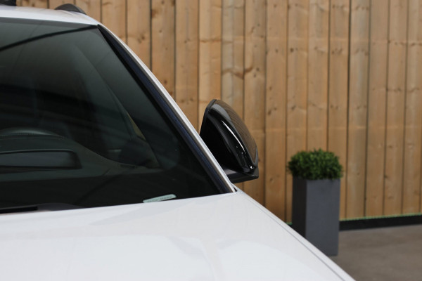Audi Q8 55 TFSI e Quattro S-Line *Pano*RS-Stoelen*B&O*Soft-Close*360 Camera*