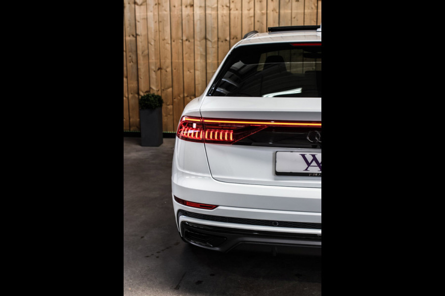 Audi Q8 55 TFSI e Quattro S-Line *Pano*RS-Stoelen*B&O*Soft-Close*360 Camera*
