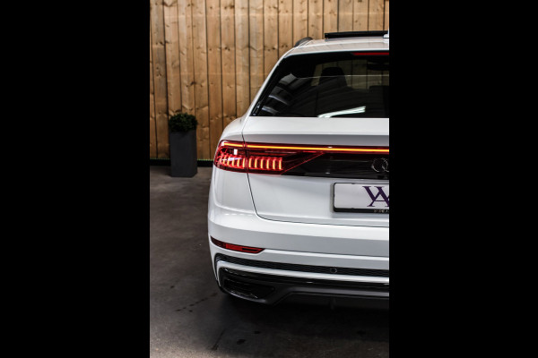 Audi Q8 55 TFSI e Quattro S-Line *Pano*RS-Stoelen*B&O*Soft-Close*360 Camera*