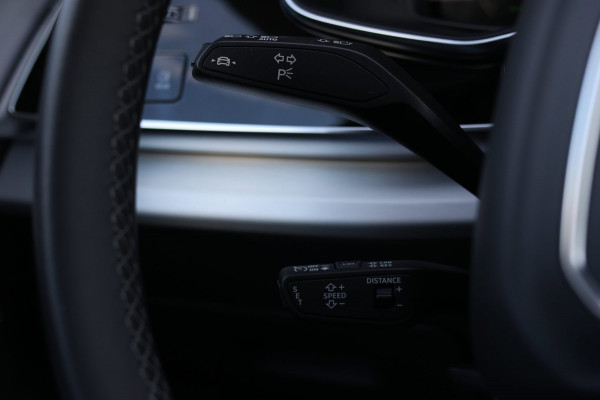 Audi Q8 55 TFSI e Quattro S-Line *Pano*RS-Stoelen*B&O*Soft-Close*360 Camera*