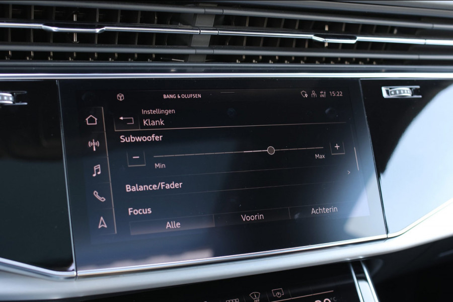 Audi Q8 55 TFSI e Quattro S-Line *Pano*RS-Stoelen*B&O*Soft-Close*360 Camera*